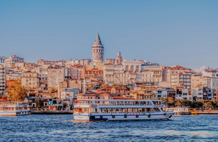 Breathtaking view of the Istanbul Sea — Experience the beauty of Istanbul’s waters with Avenue Travels