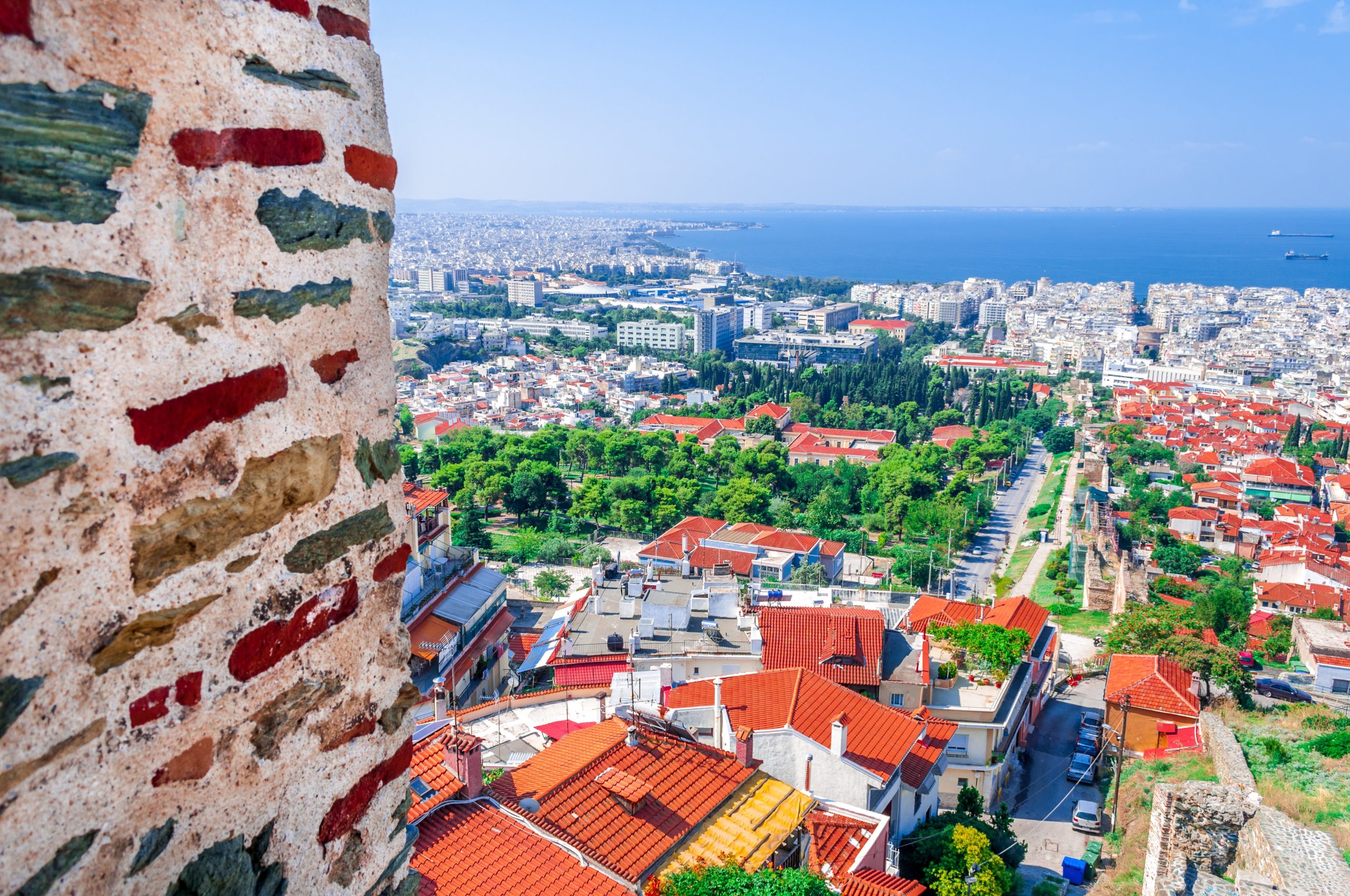 beautiful traditional houses in Thessaloniki – explore authentic Greek architecture with our travel packages